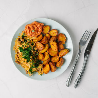 Pulled chicken sauce BBQ et pommes de terre spicy