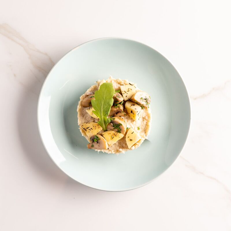 Brandade de poisson au panais, champignons persillés