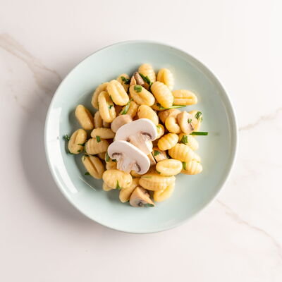 Gnocchis aux champignons et herbes fraîches